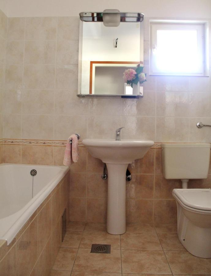 Apartments By The Sea Razanj, Rogoznica - 4253 Luaran gambar
